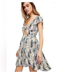 FREE PEOPLE FLIRTY SPRING DRESS NWT Size Small